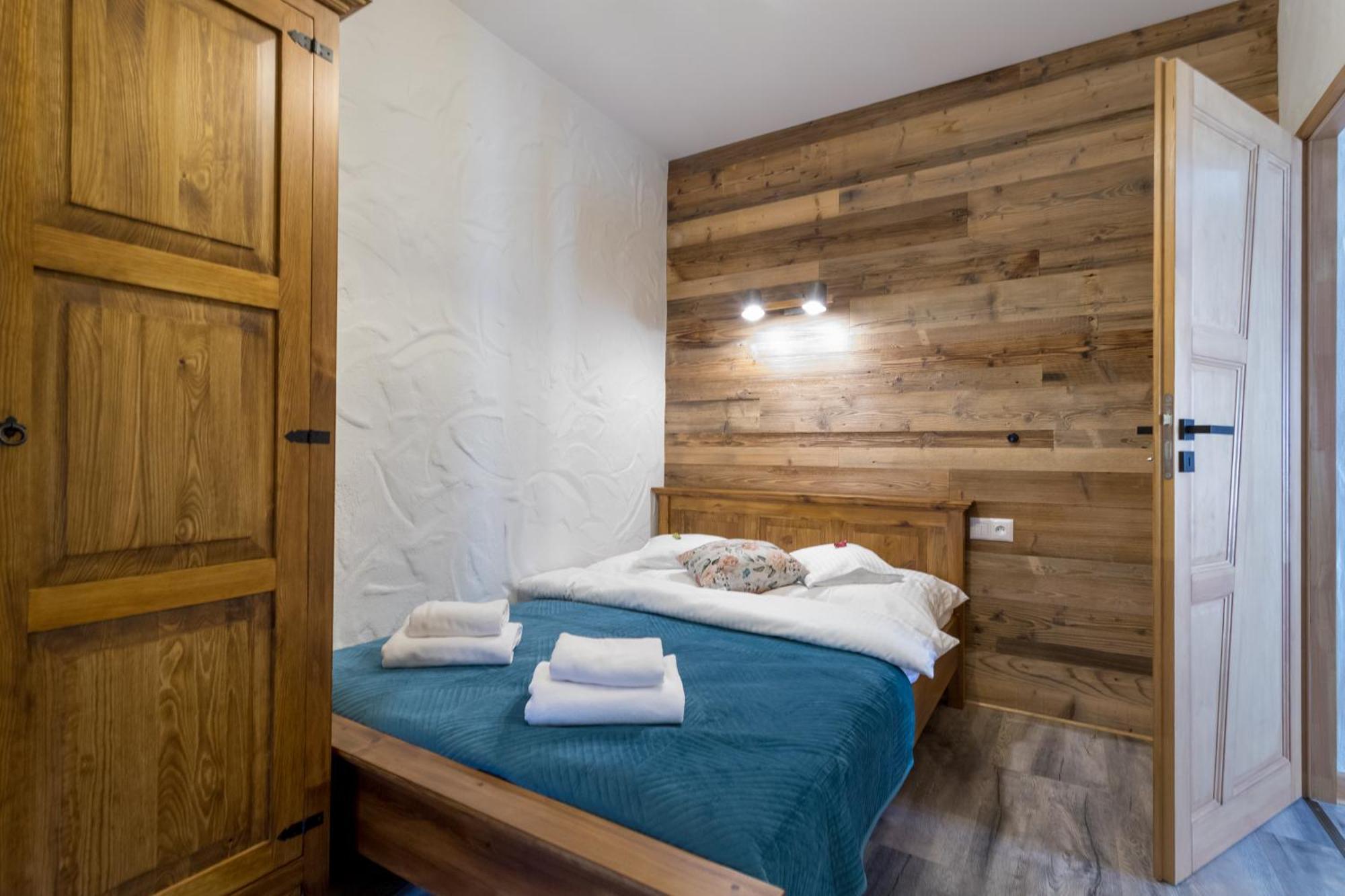 Aramika Apartamenty ชกลาร์สกา ปอเรมบา ภายนอก รูปภาพ